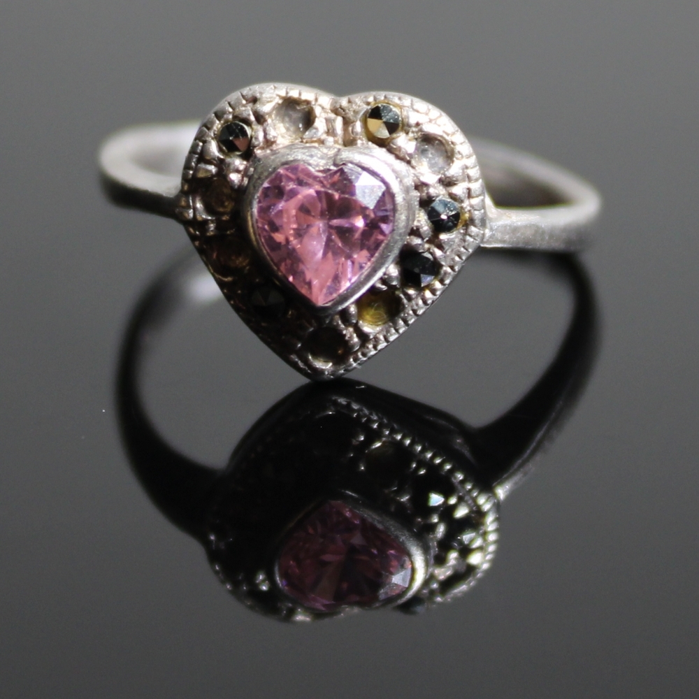 Silver ring with pink cz stone